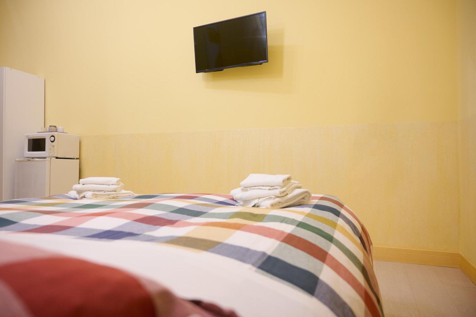 On The Rainbow B&B Рим Екстер'єр фото