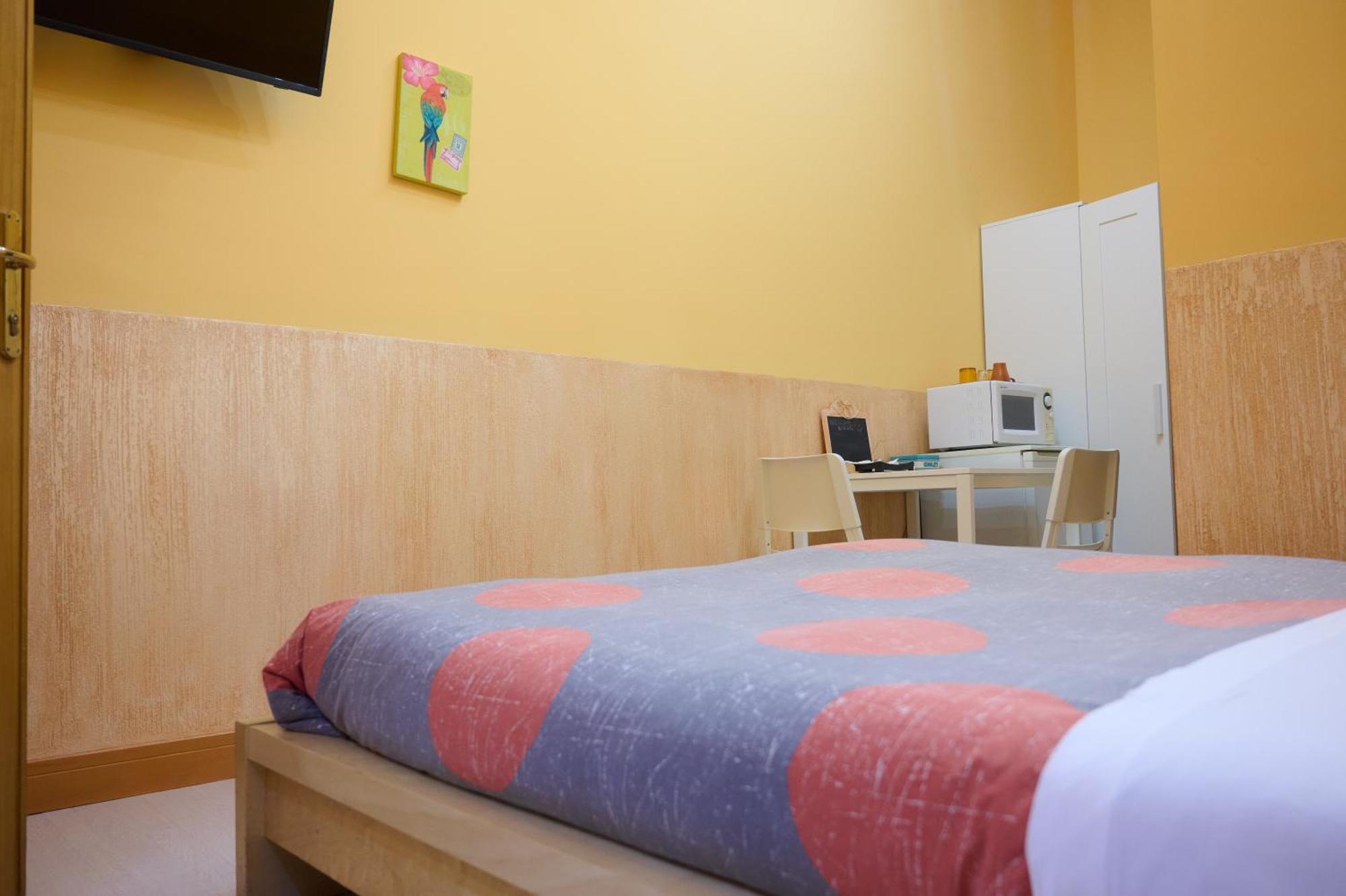 On The Rainbow B&B Рим Екстер'єр фото