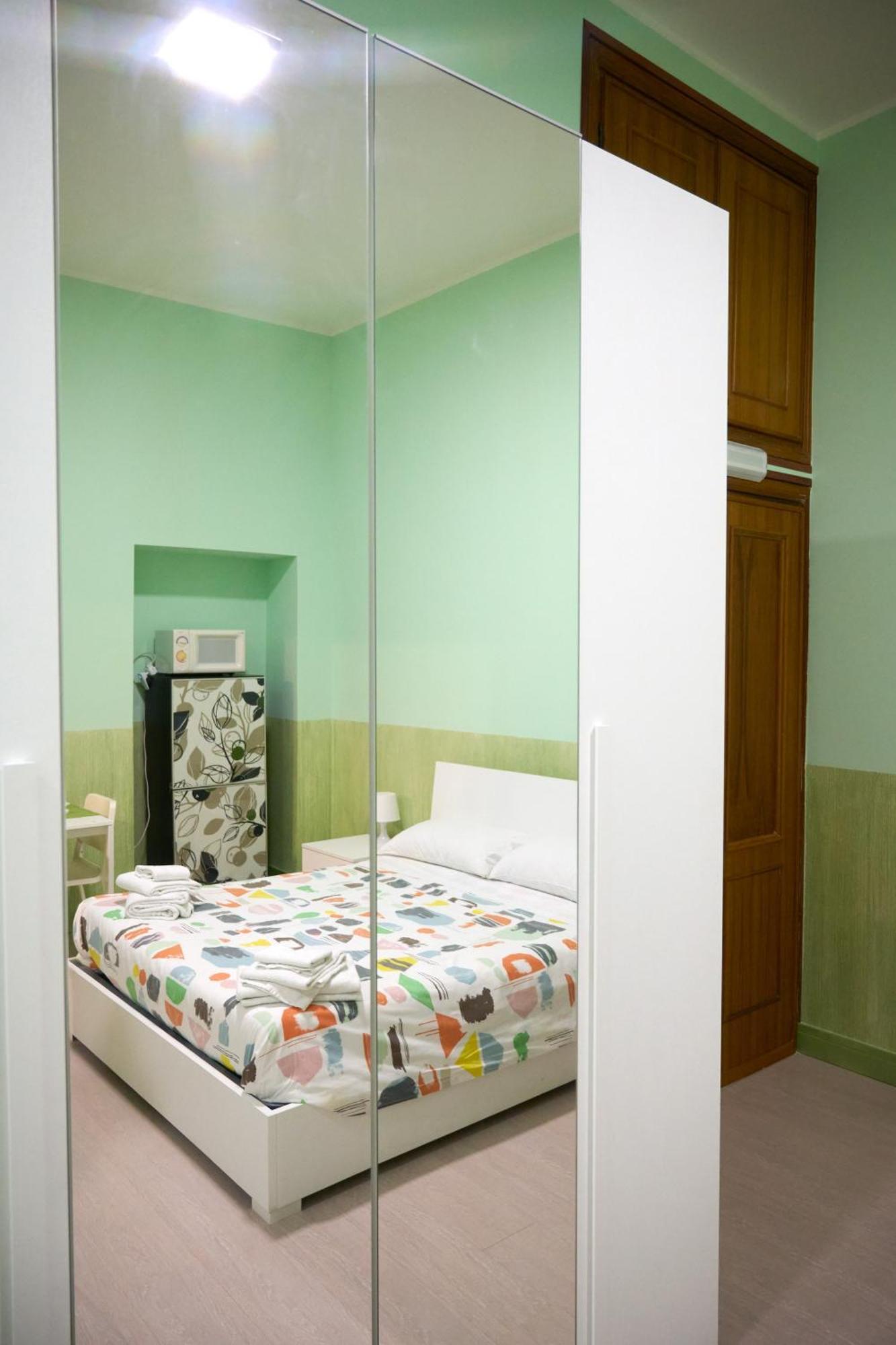 On The Rainbow B&B Рим Екстер'єр фото